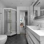 Northstay - Urban Escape, Modern House With 3 Bedrooms, Free Parking Tromsø