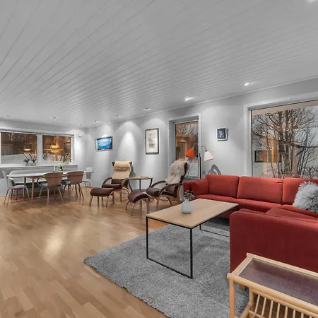 Northstay - Urban Escape, Modern House With 3 Bedrooms, Free Parking * Tromsø