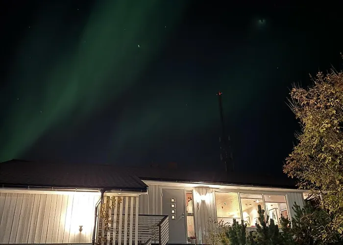 Northstay - Urban Escape, Modern House With 3 Bedrooms, Free Parking * Tromsø