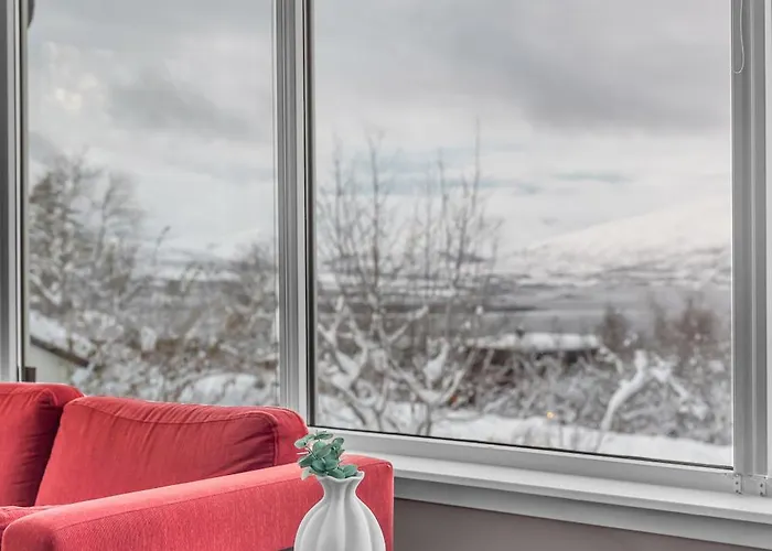 Сasa de vacaciones Northstay - Urban Escape, Modern House With 3 Bedrooms, Free Parking *